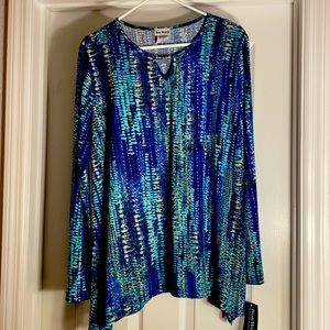 NWT size M- blouse